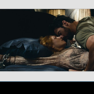 和女友在厨房做爰疯狂
