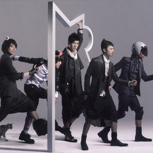 和女友在厨房做爰疯狂
